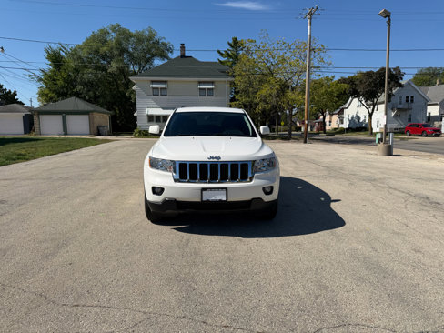 Used 2012 Jeep Grand Cherokee Laredo image 2
