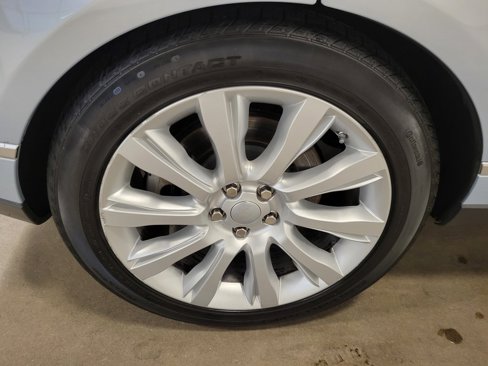 Used 2016 Land Rover Range Rover Supercharged image 34