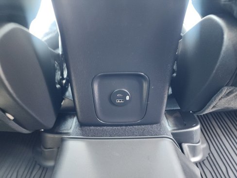 Certified 2023 Ford Escape Platinum image 24