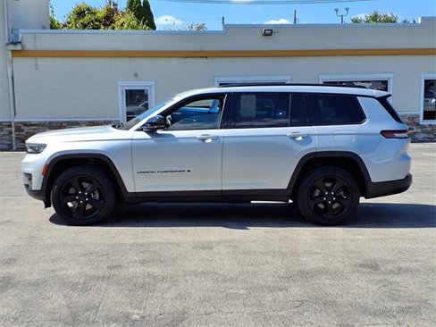 Certified 2021 Jeep Grand Cherokee L Laredo image 4