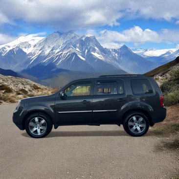 Used 2015 Honda Pilot Touring image 2