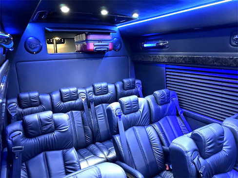Used 2023 Mercedes-Benz Sprinter 3500 image 30