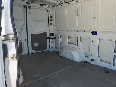 Used 2015 Mercedes-Benz Sprinter 2500 image 10