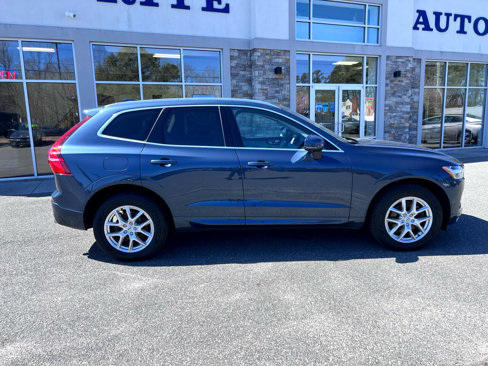 Used 2020 Volvo XC60 T5 Momentum image 8