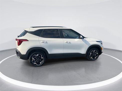 New 2026 Kia Seltos S image 9