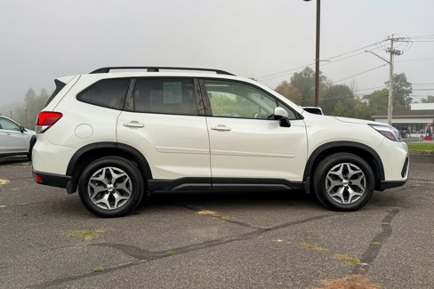 Certified 2021 Subaru Forester Premium image 2