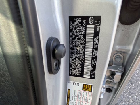 Used 2022 Toyota Prius Prime LE image 22