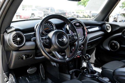 Used 2015 MINI Cooper S image 3