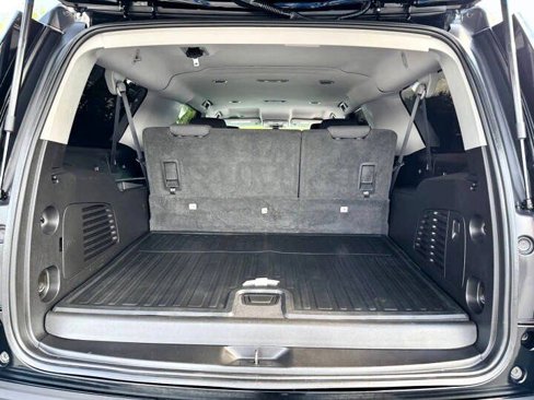 Used 2019 Chevrolet Suburban LS image 18