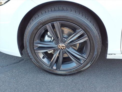 Used 2022 Volkswagen Jetta SE image 13
