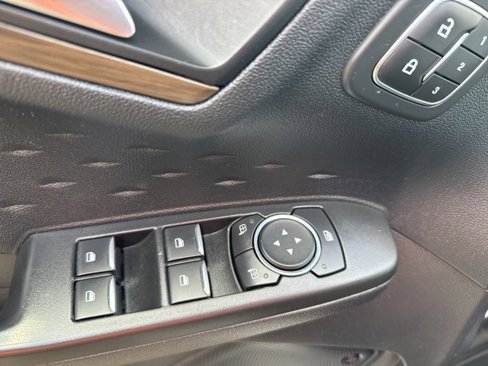 Certified 2020 Ford Escape Titanium image 14