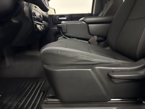 Used 2020 Chevrolet Silverado 1500 Custom w/ Custom Value Package image 35