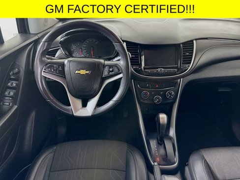Certified 2022 Chevrolet Trax LT w/ LT Convenience Package image 20