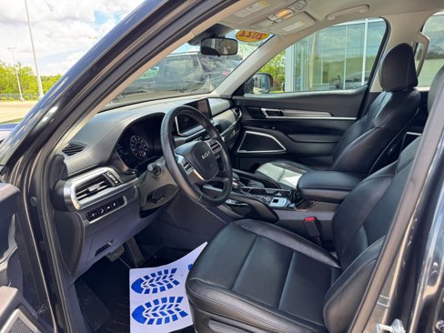 Used 2022 Kia Telluride LX image 15