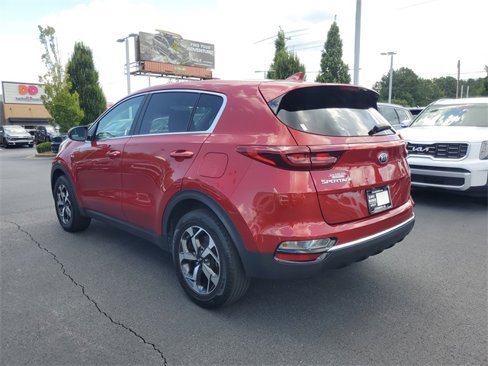 Certified 2022 Kia Sportage LX image 6