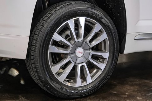 Used 2017 GMC Terrain Denali image 43