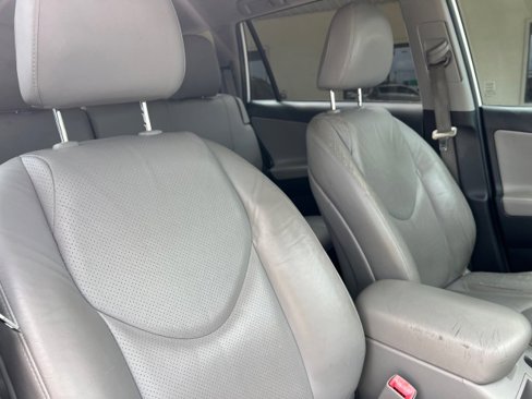 Used 2012 Toyota RAV4 Limited image 25