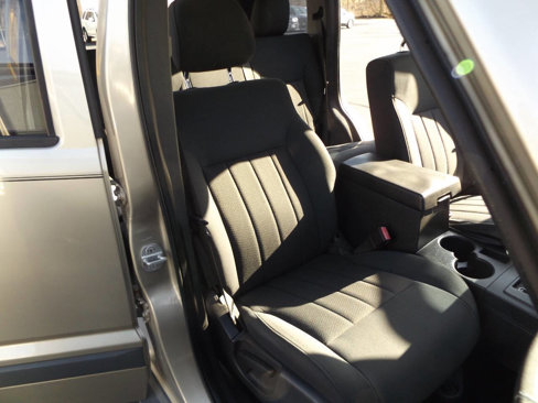 Used 2011 Jeep Liberty Sport image 22