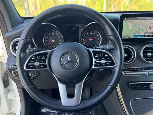 Used 2020 Mercedes-Benz GLC 300 image 22