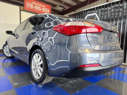 Used 2016 Kia Forte LX w/ LX Popular Plus Package image 18