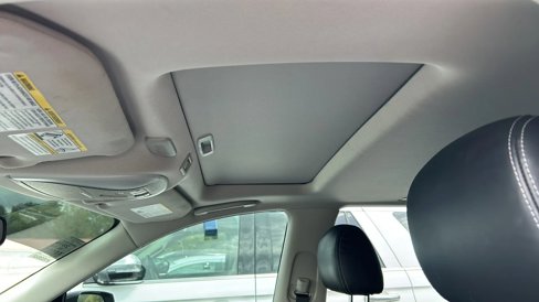 Used 2019 INFINITI QX60 Luxe w/ Sensory Package image 12