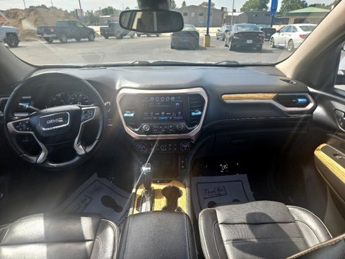 Used 2017 GMC Acadia Denali w/ Technology Package image 16