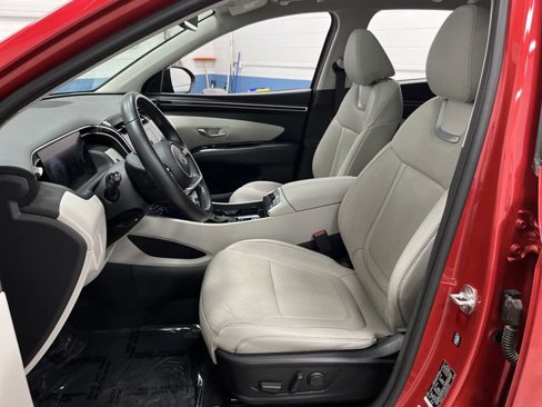 Used 2022 Hyundai Tucson SEL w/ Convenience + Premium Package image 4