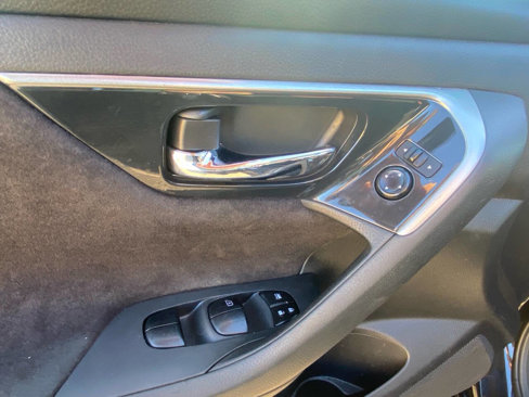 Used 2013 Nissan Altima 2.5 S image 22