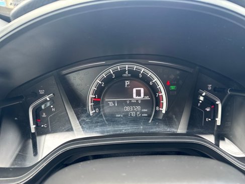 Used 2019 Honda CR-V LX image 16