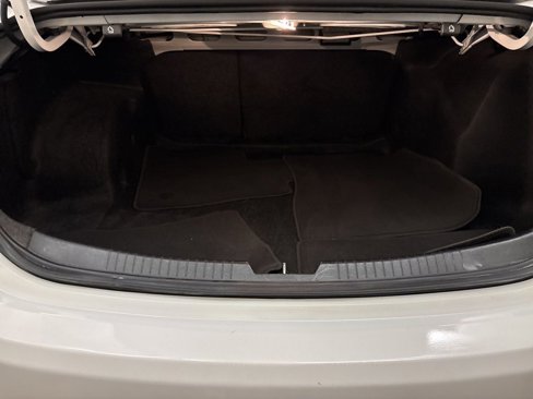 Used 2020 Chevrolet Malibu LT image 9
