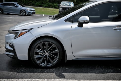 Used 2023 Toyota Corolla SE image 7