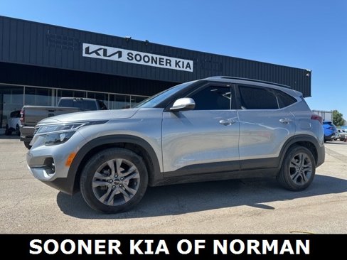 Certified 2023 Kia Seltos S w/ Navigation Package image 1