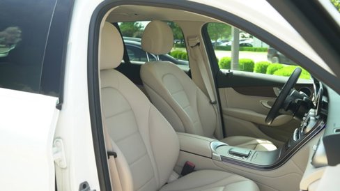 Certified 2022 Mercedes-Benz GLC 300 4MATIC w/ Premium Package Lite image 57
