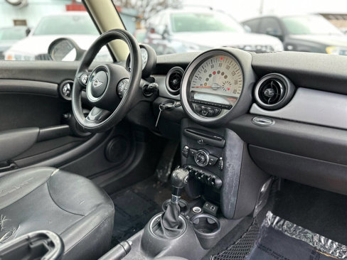 Used 2013 MINI Cooper Hardtop image 16
