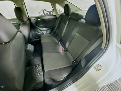 Used 2019 Volkswagen Jetta S image 21