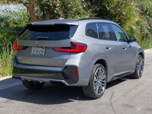 Used 2023 BMW X1 xDrive28i w/ Premium Package image 5