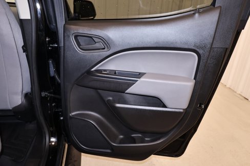 Used 2020 Chevrolet Colorado W/T w/ WT Convenience Package image 16