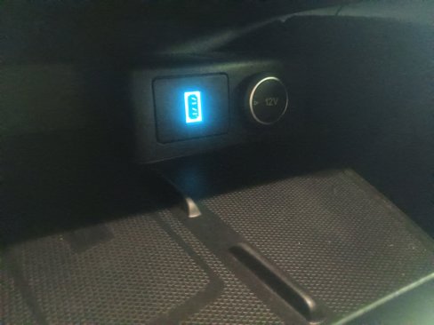 Certified 2020 Ford Escape Titanium image 26