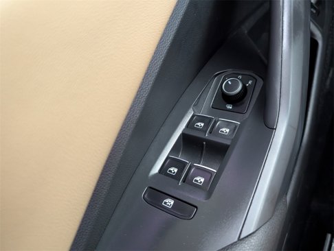 Used 2021 Volkswagen Jetta SEL image 31