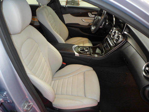Used 2018 Mercedes-Benz C 300 Sedan image 48