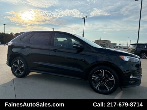 Used 2019 Ford Edge ST image 26