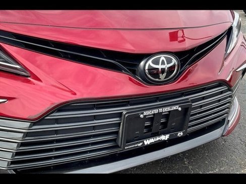 Used 2022 Toyota Camry LE w/ Carpet Mat Package (TMS) image 30