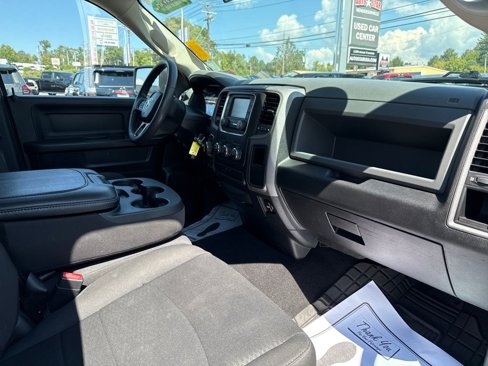 Used 2018 RAM 1500 Express image 15
