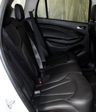 Used 2019 Buick Envision Essence image 19