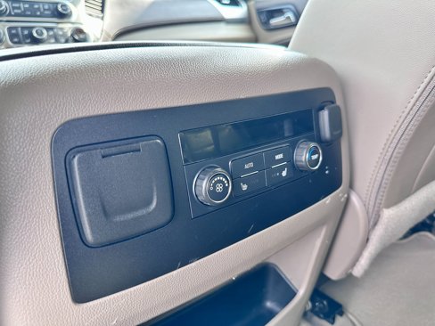 Used 2019 Chevrolet Tahoe Premier image 34