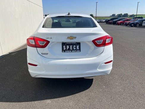 Used 2016 Chevrolet Cruze LS image 18