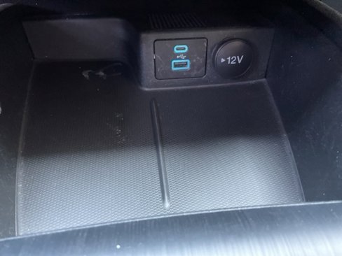 Used 2022 Ford Escape SE w/ Cold Weather Package image 42