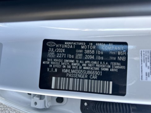 Used 2025 Hyundai Elantra Sport w/ Cargo Package image 35