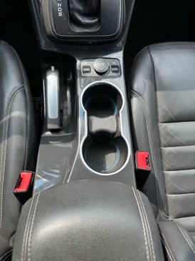 Used 2015 Ford Escape Titanium image 32