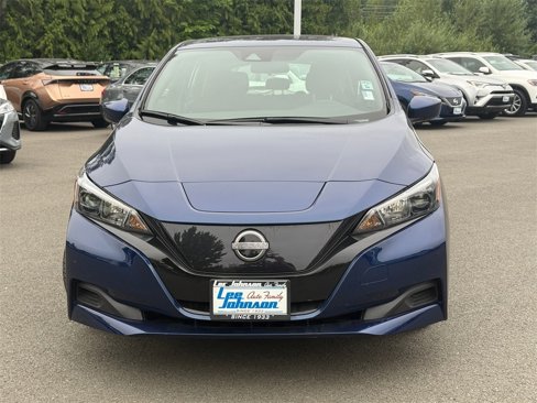 Used 2023 Nissan Leaf S image 2